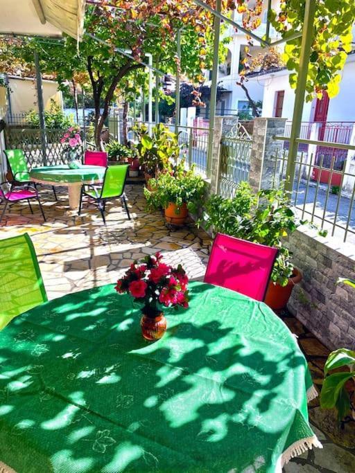 Villa Simotas 4 Four Pórosz Kültér fotó